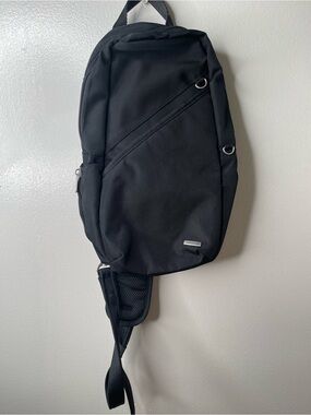 Travelon Black Crossbody Sling Bag Shoulder Backpack Travel Bag